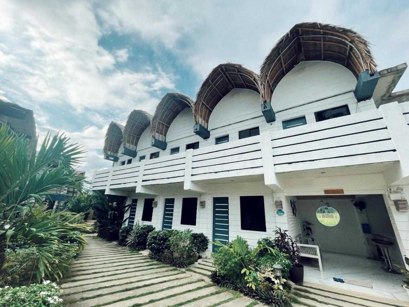 Point F Siargao Catangnan Exterior foto